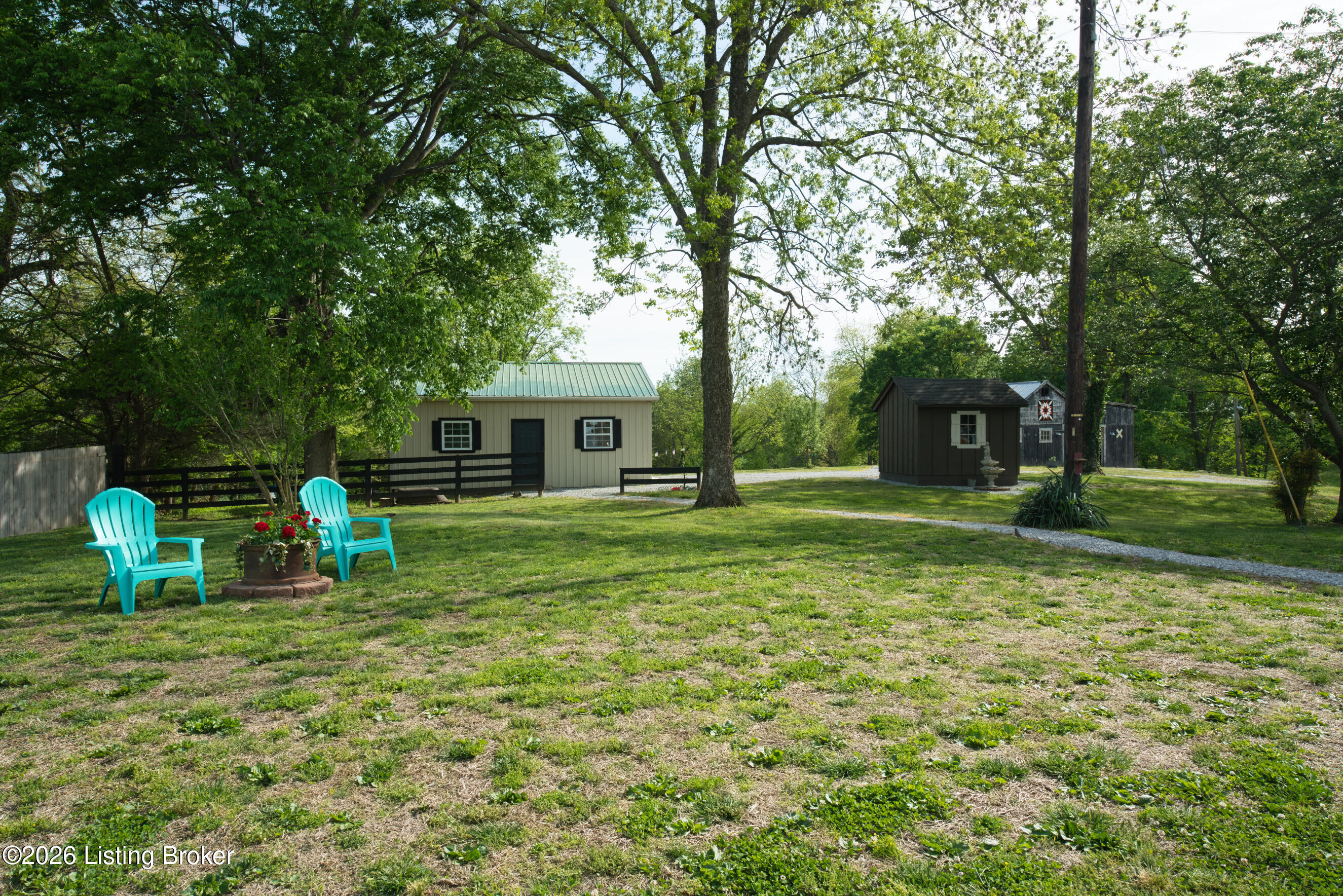 8675 Ky-52 Property Photo 110