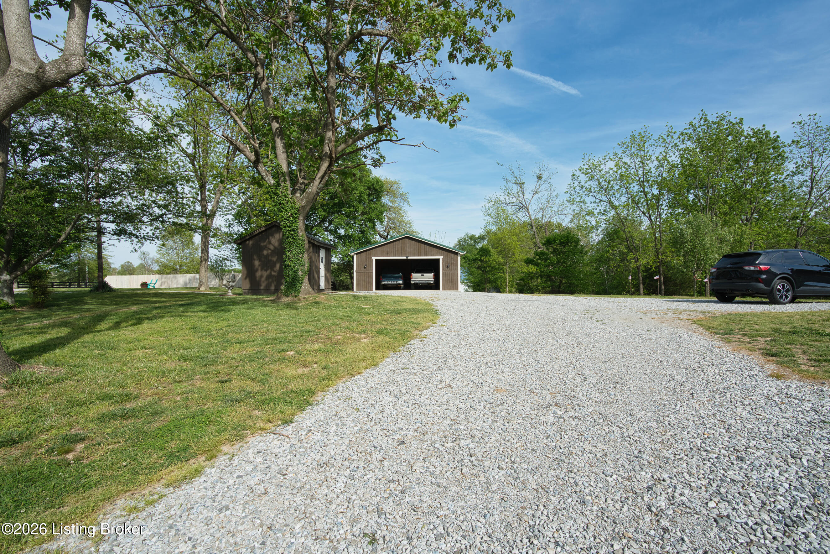 8675 Ky-52 Property Photo 111