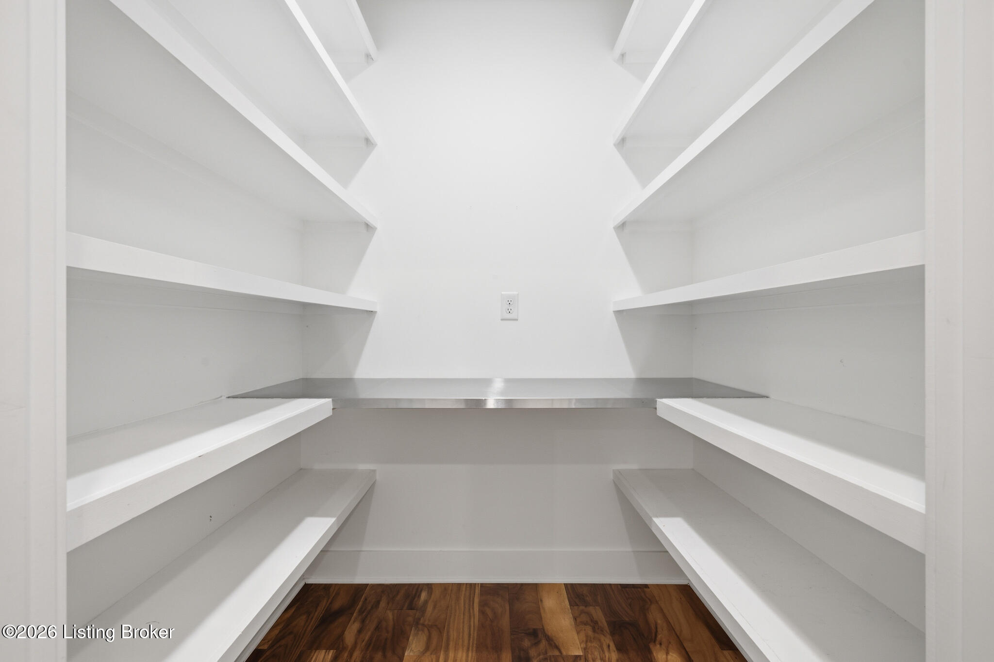 6370 Clore Ln Property Photo 17
