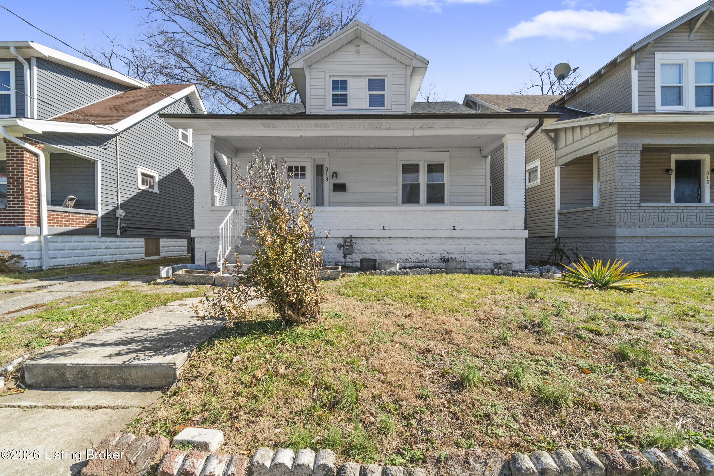 313 S 41st St Property Photo 2