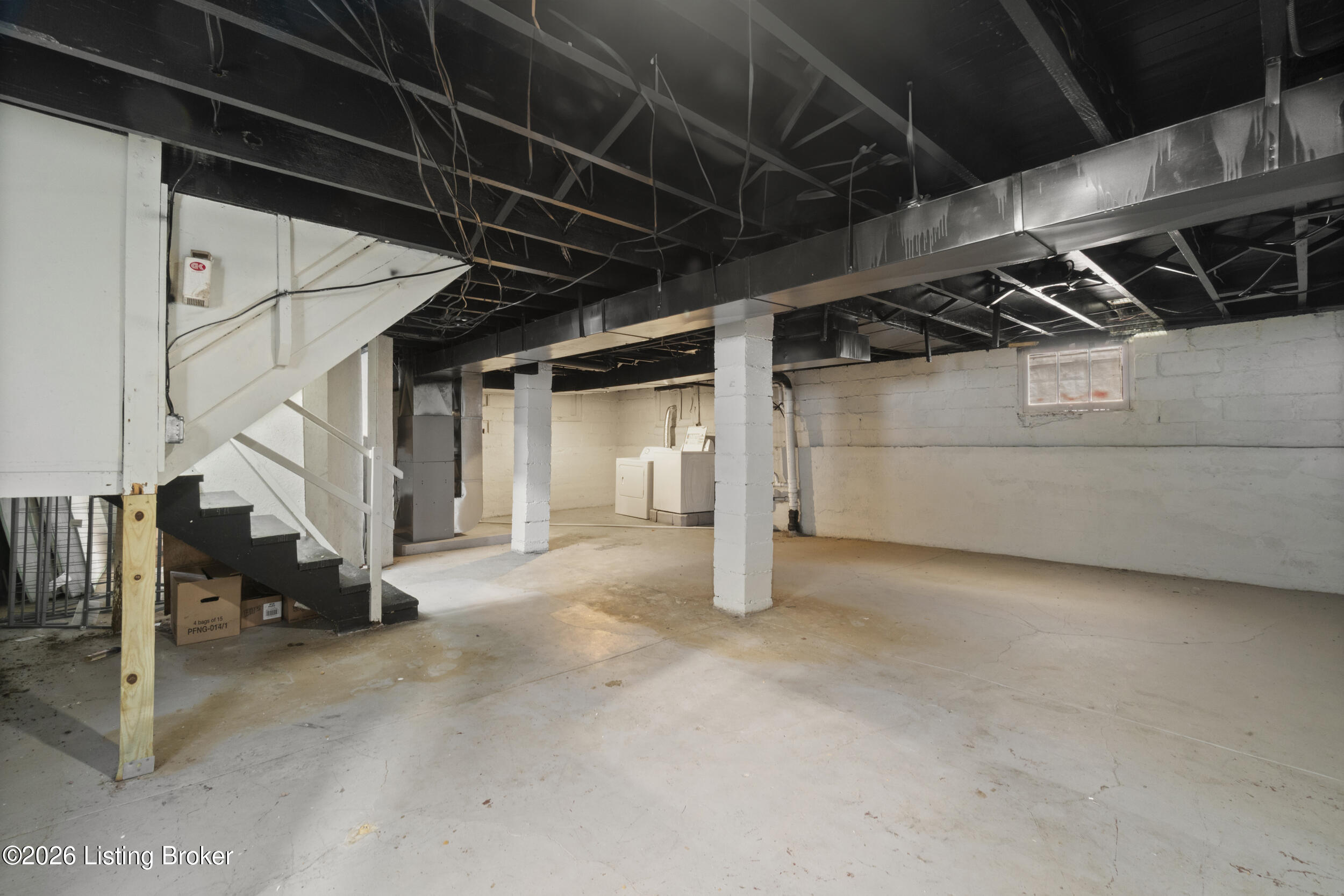 313 S 41st St Property Photo 17