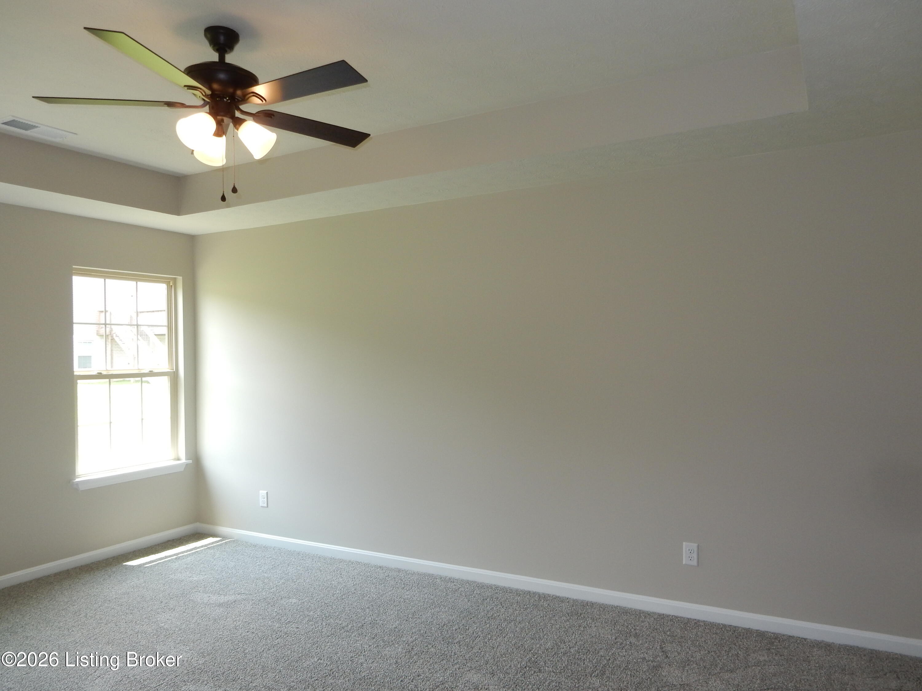 131 Diane Ct Property Photo 8