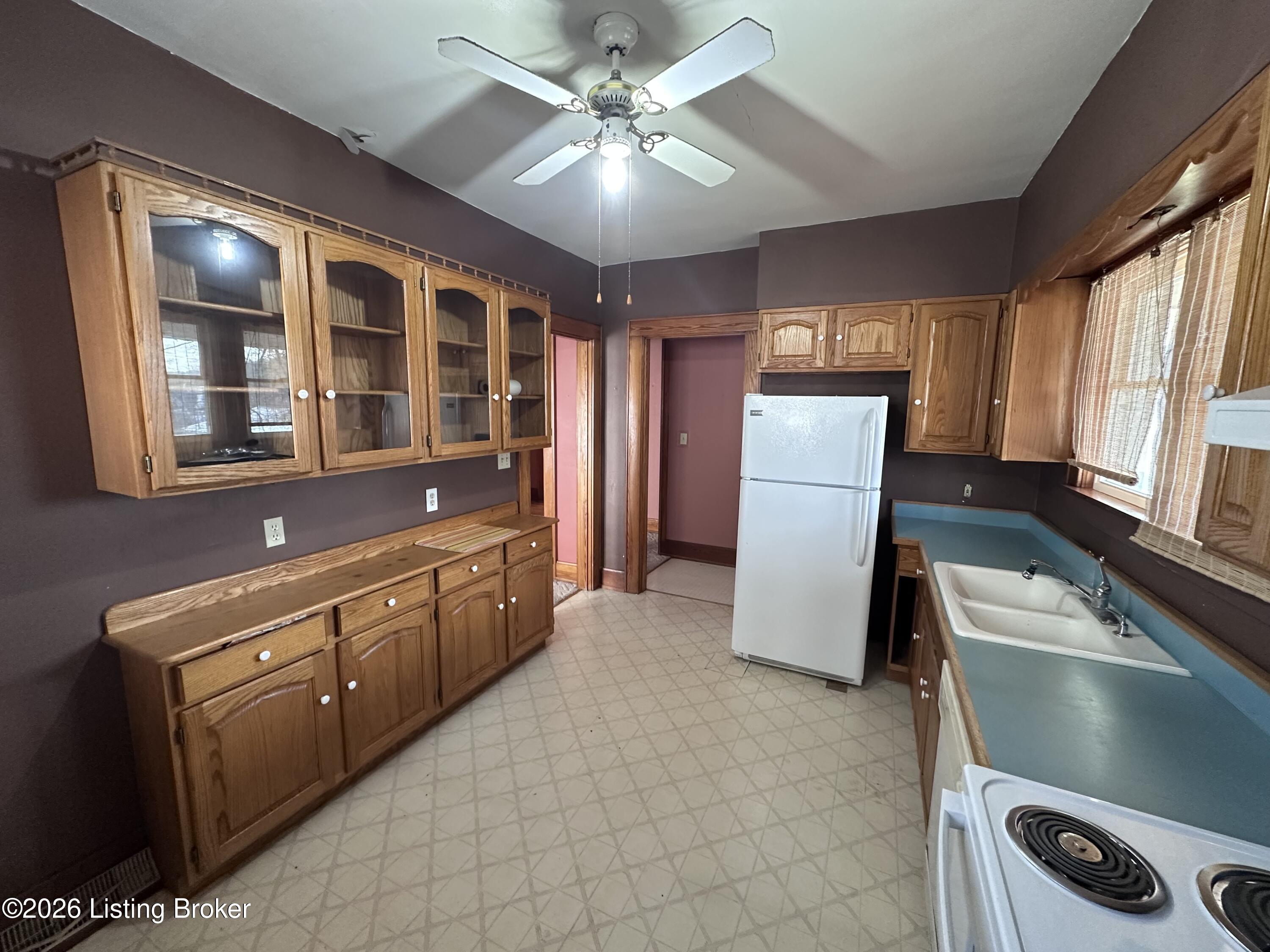 816 Highland Ave Property Photo 17