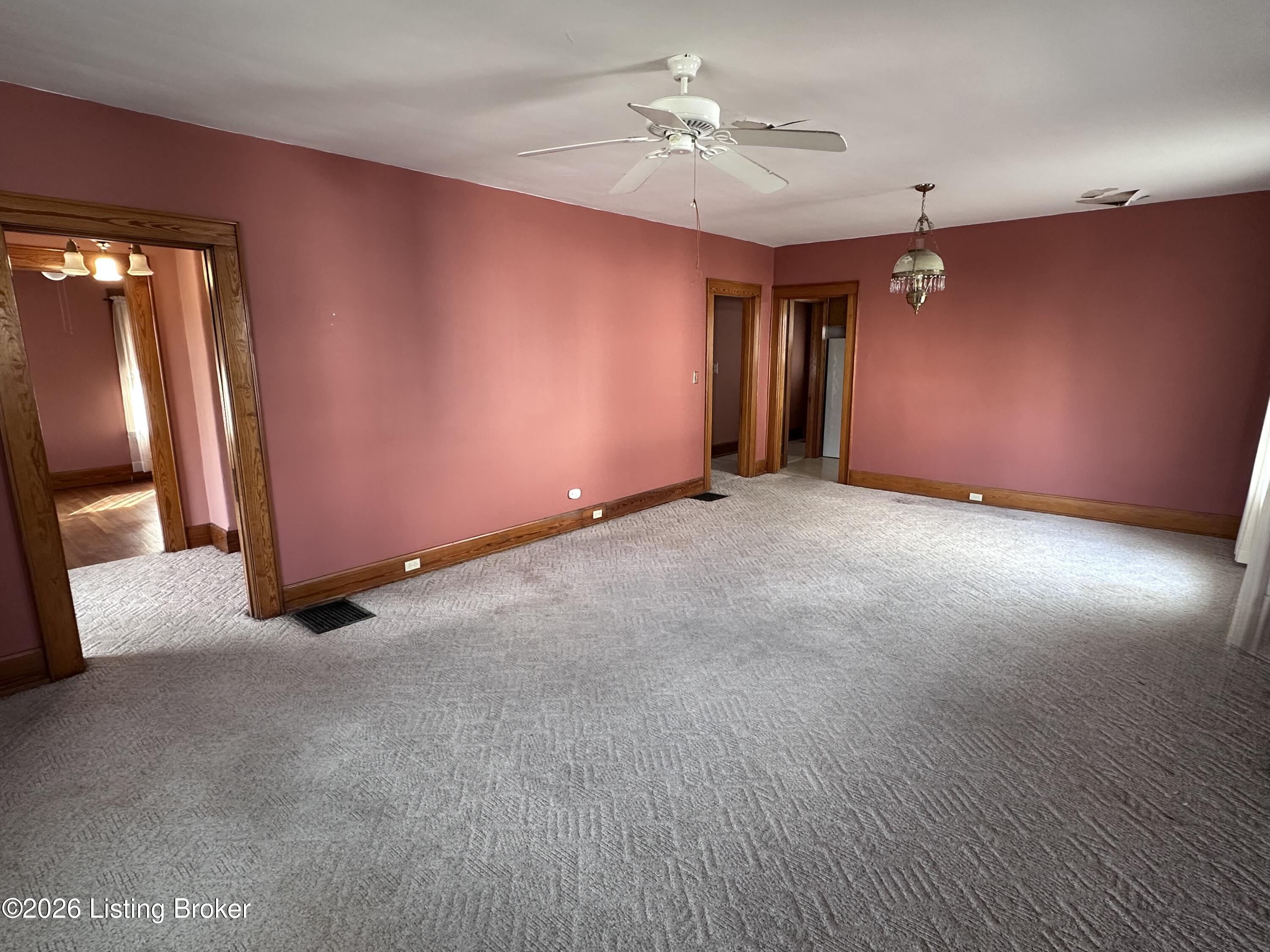 816 Highland Ave Property Photo 19