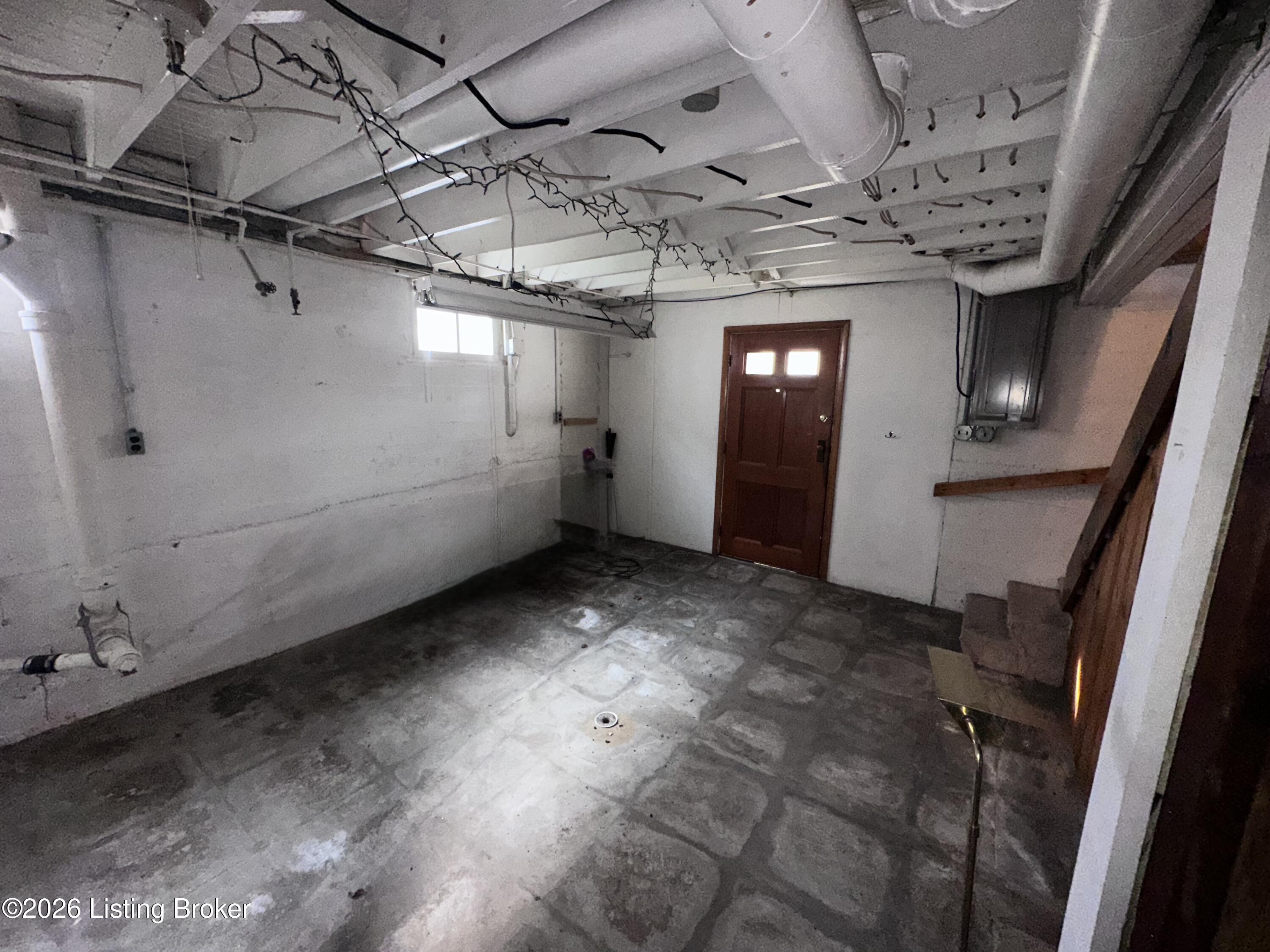 816 Highland Ave Property Photo 31