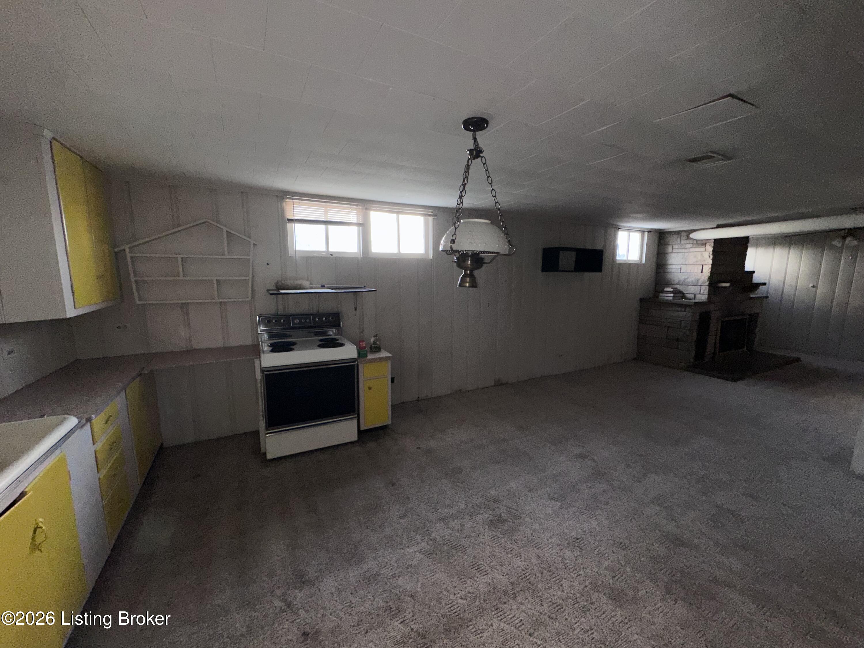 816 Highland Ave Property Photo 34
