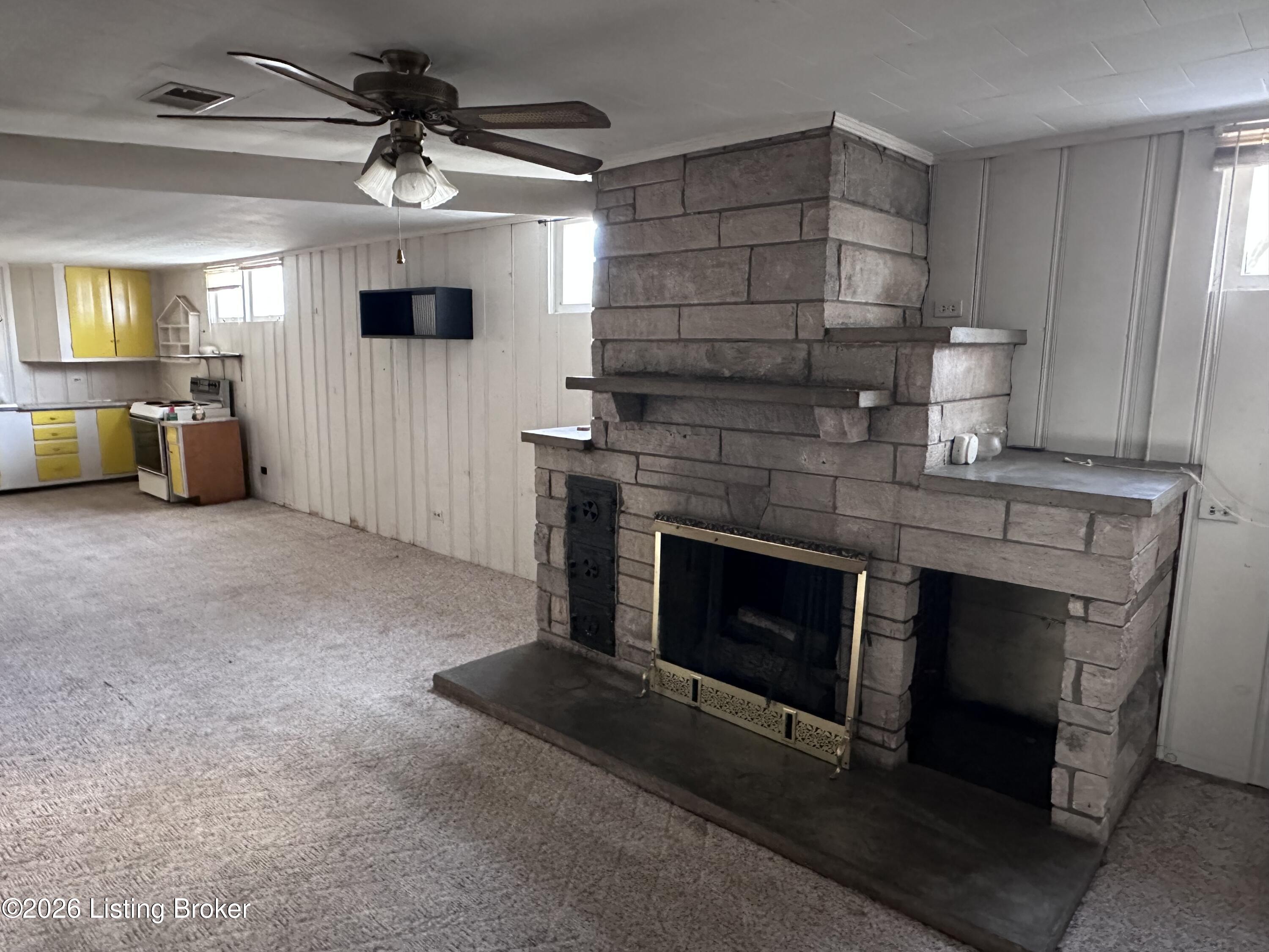 816 Highland Ave Property Photo 42