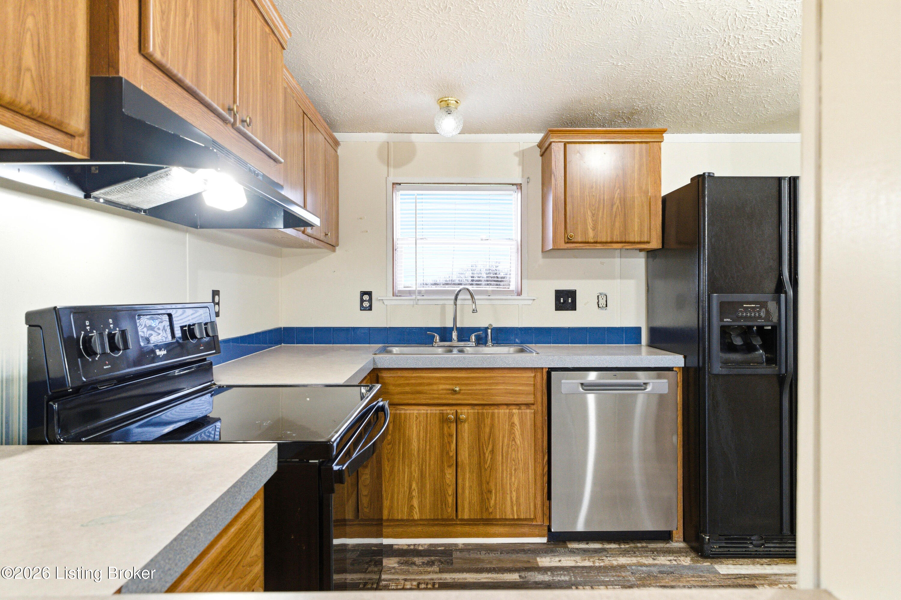1529 Martin Nethery Rd Property Photo 12