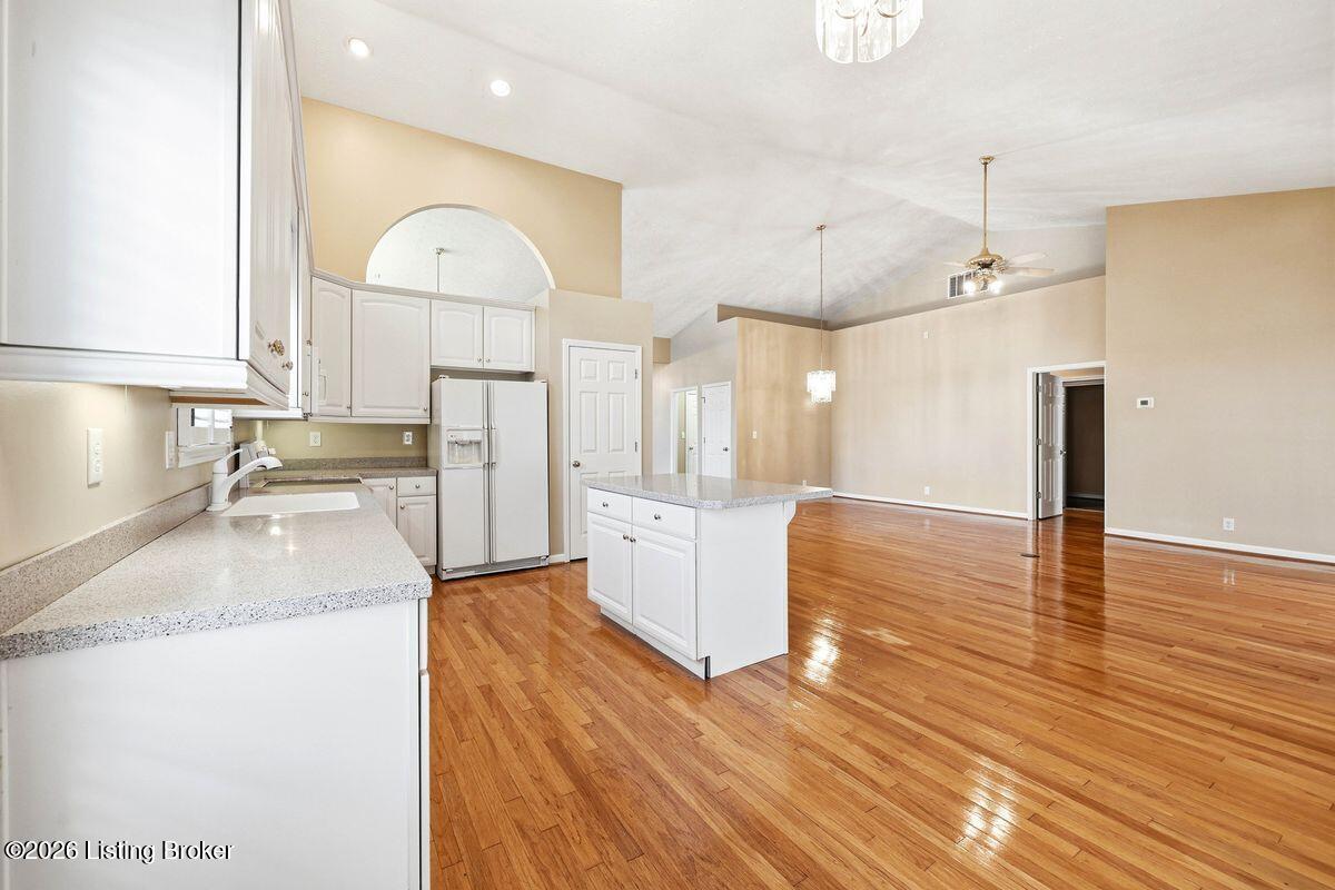 14029 Waters Edge Dr Property Photo 15