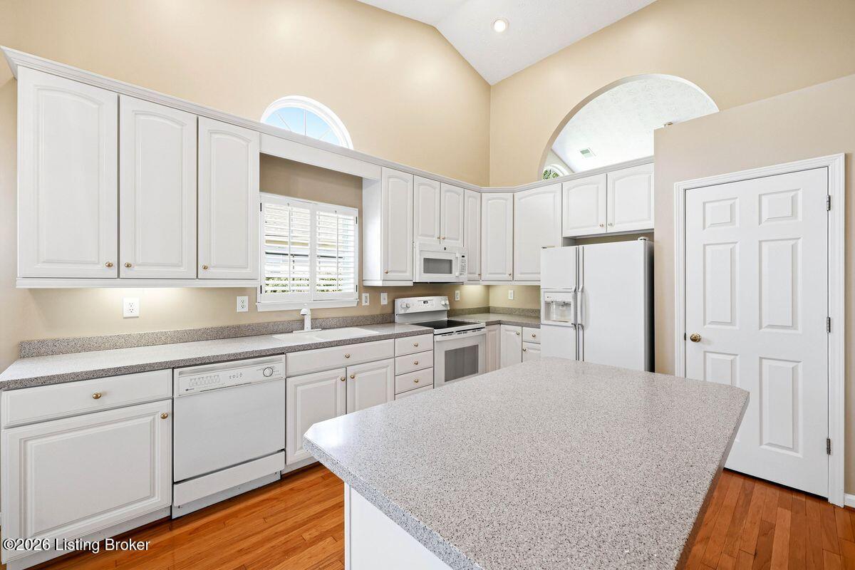 14029 Waters Edge Dr Property Photo 17