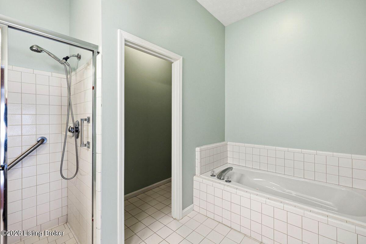 14029 Waters Edge Dr Property Photo 30