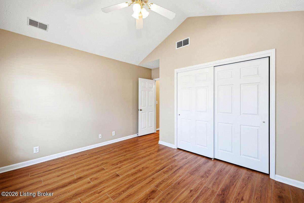 14029 Waters Edge Dr Property Photo 32