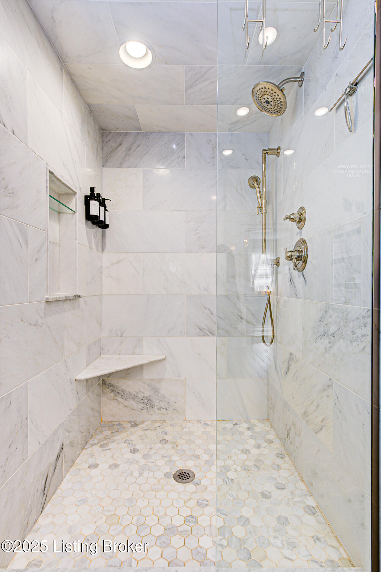 110 E Brashear Ave Property Photo 22
