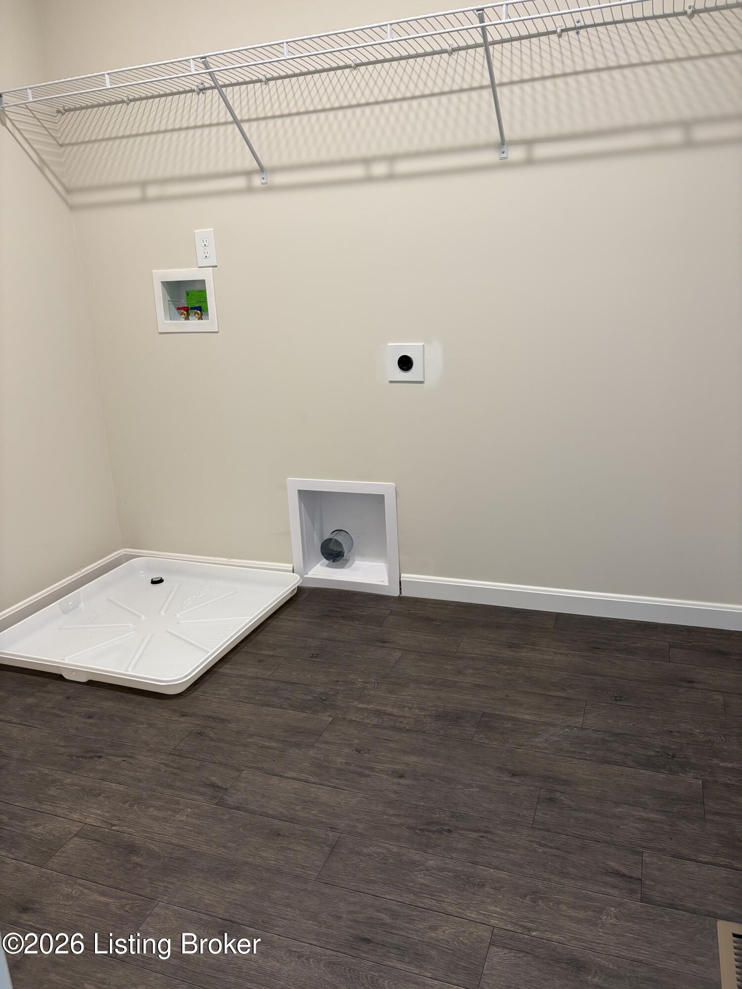 3011 Aiken Back Ln Property Photo 17