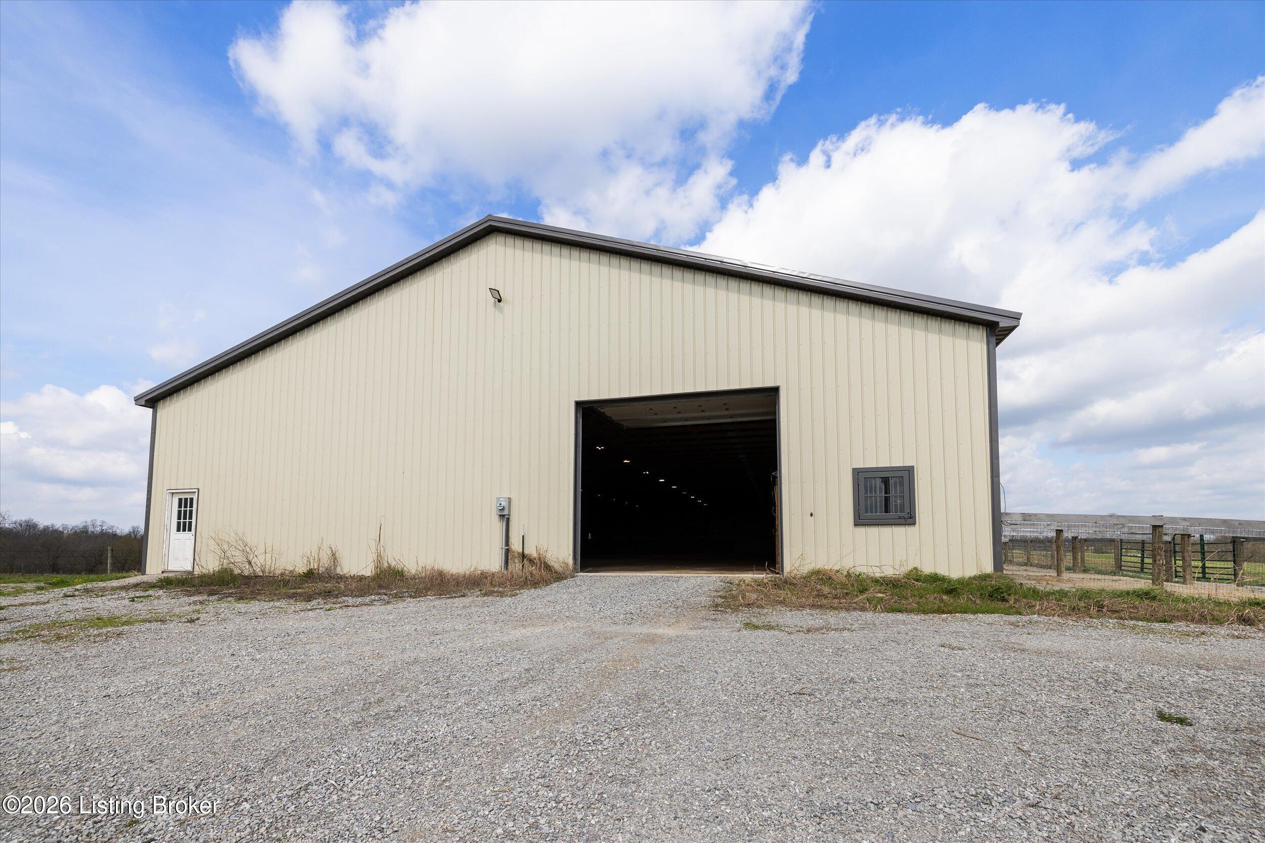 101 Frontage Rd Property Photo 55