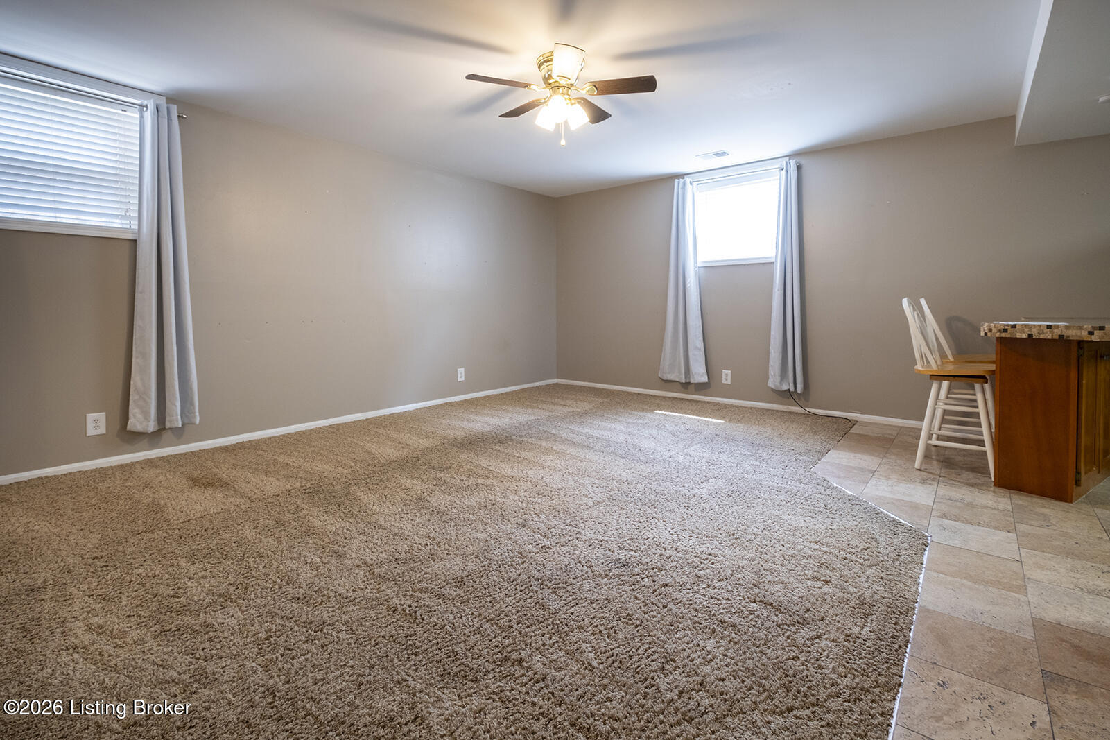 2043 Douglass Blvd Apt 21 Property Photo 12
