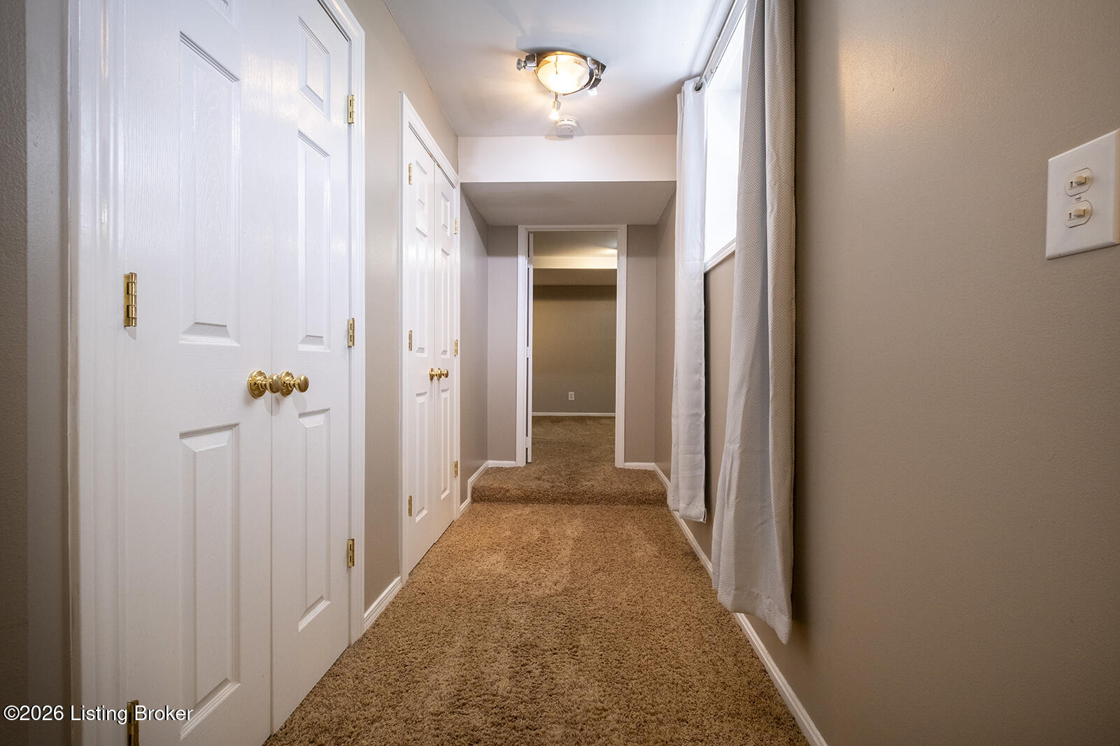 2043 Douglass Blvd Apt 21 Property Photo 15