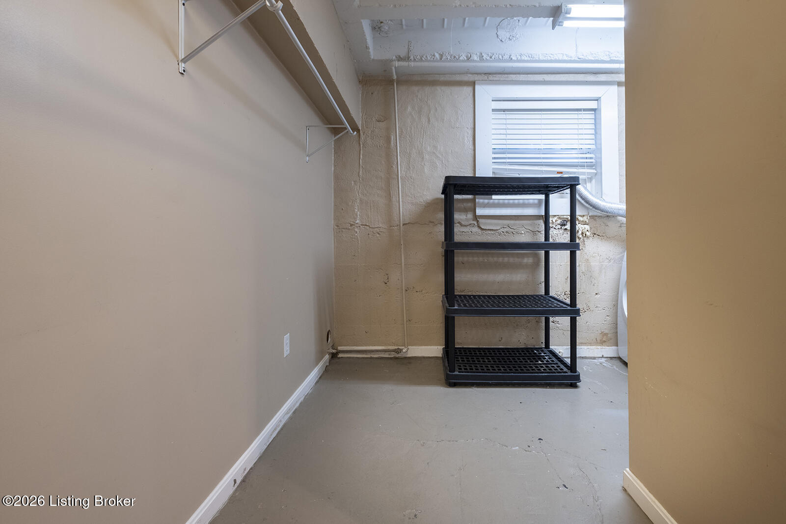 2043 Douglass Blvd Apt 21 Property Photo 20