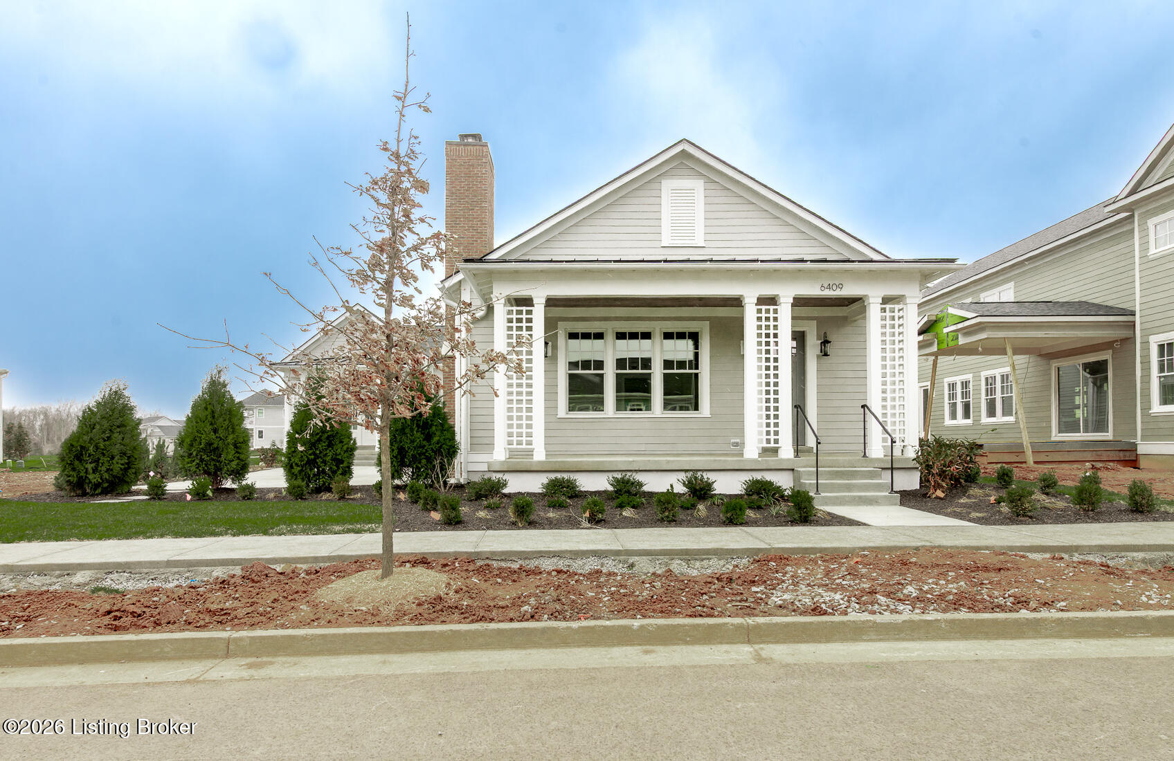 6409 Spring Beauty Ln Property Photo 2