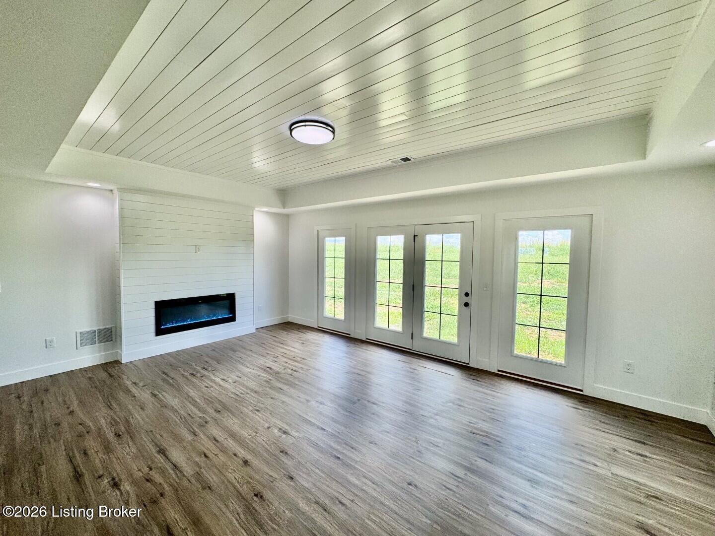 76 Mattingly Ln Property Photo 3