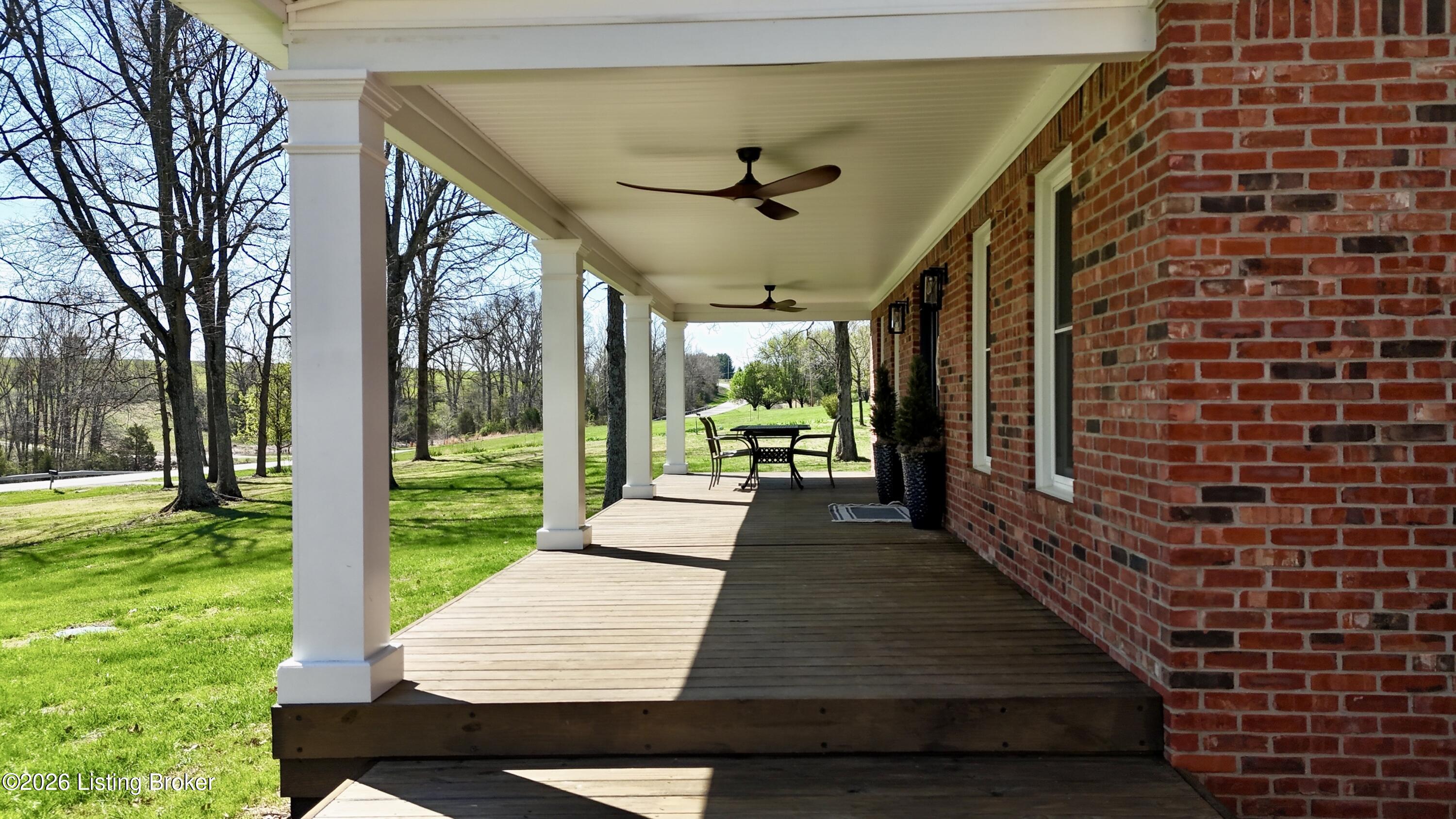 7218 S Highway 105 Property Photo 15