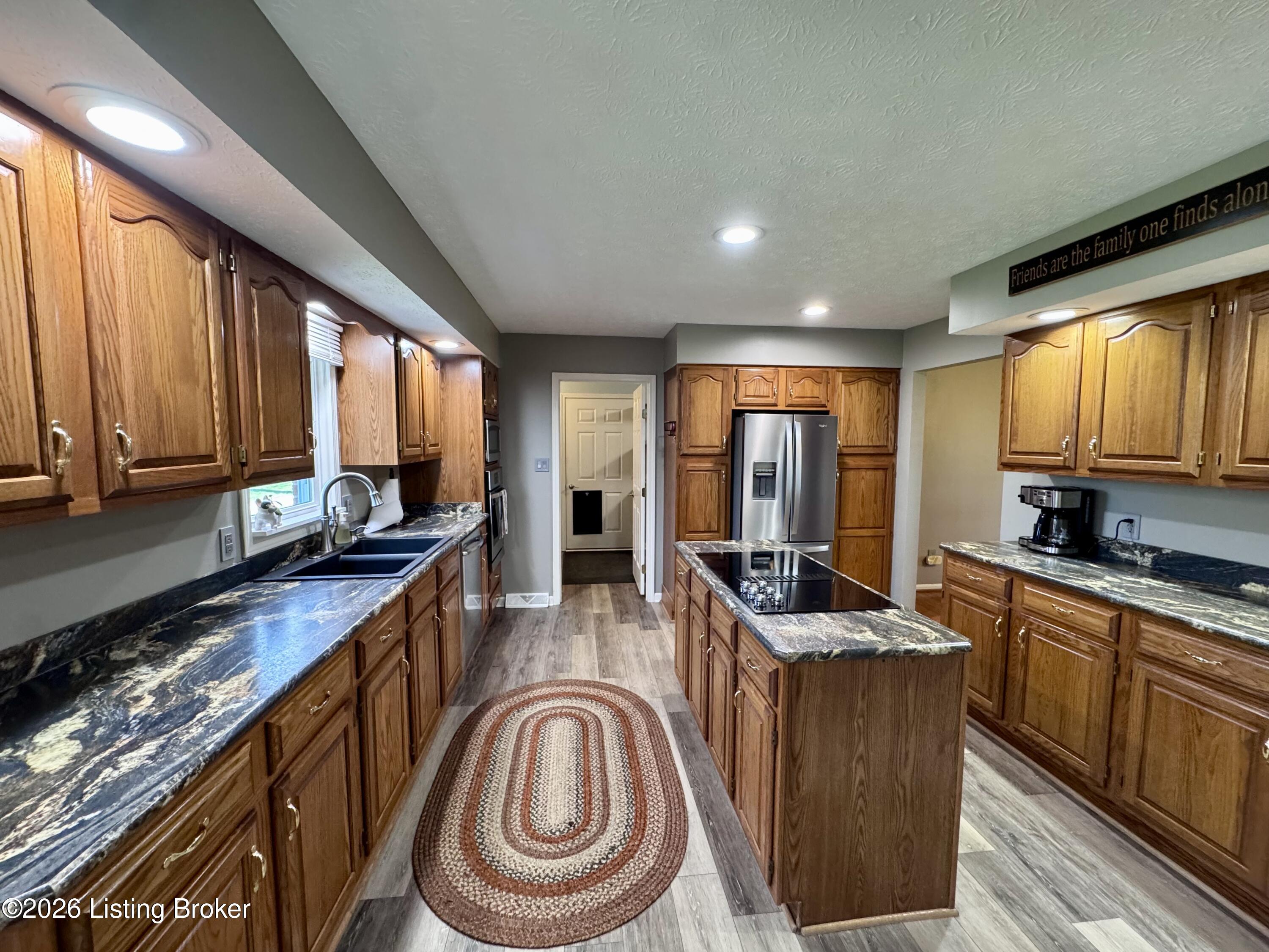 7218 S Highway 105 Property Photo 31