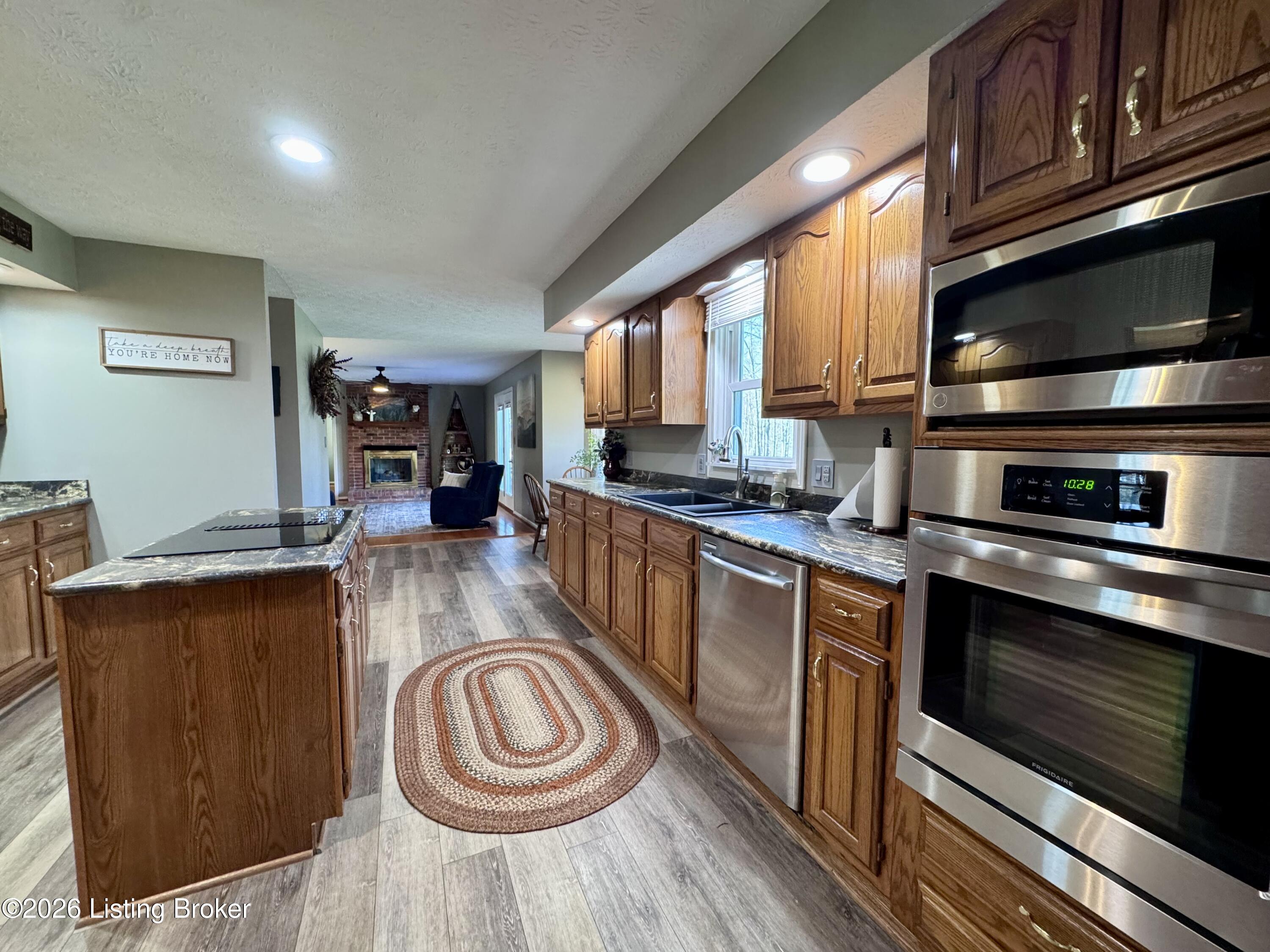 7218 S Highway 105 Property Photo 36