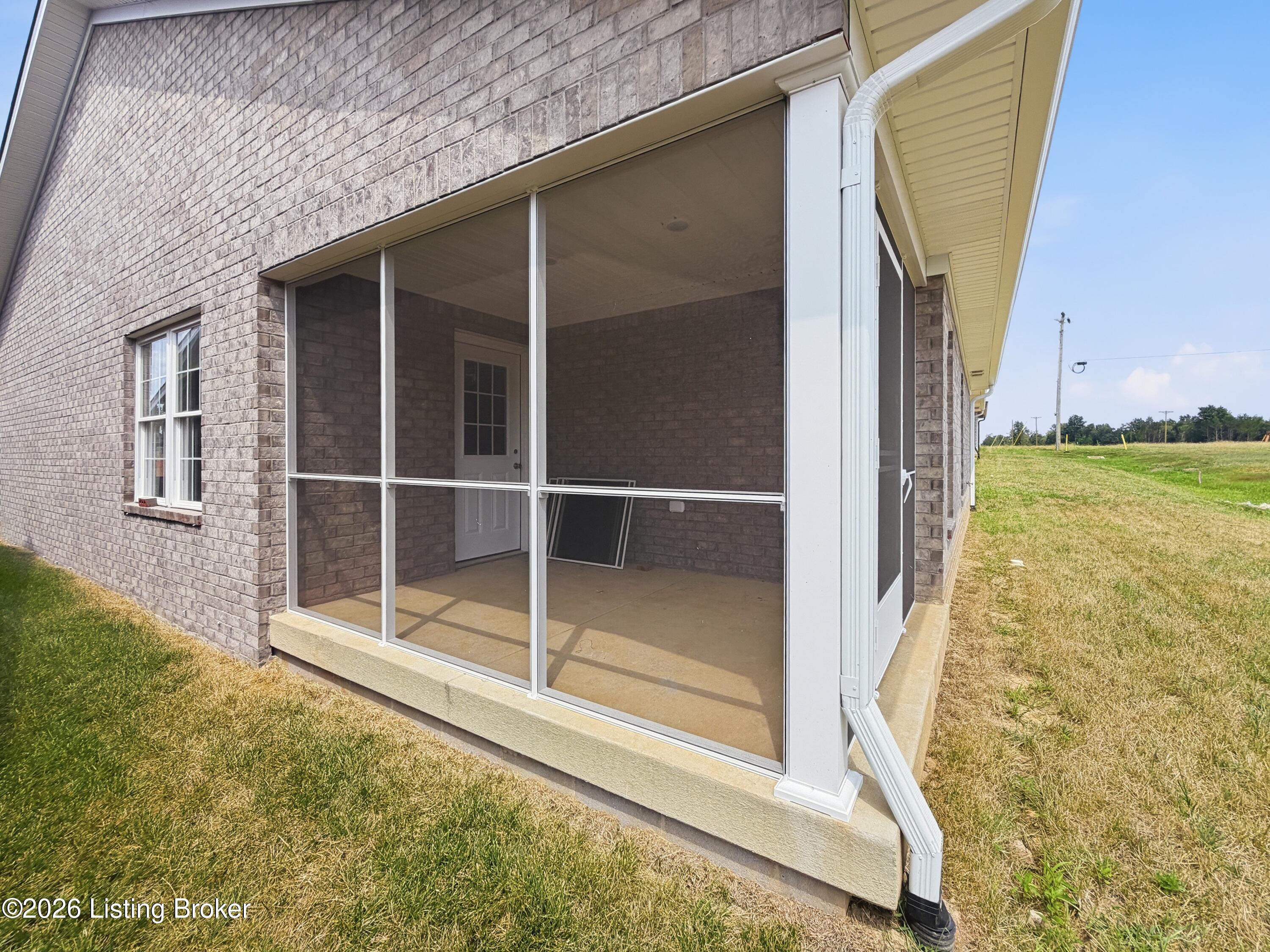37 Paislynne Ct Property Photo 5