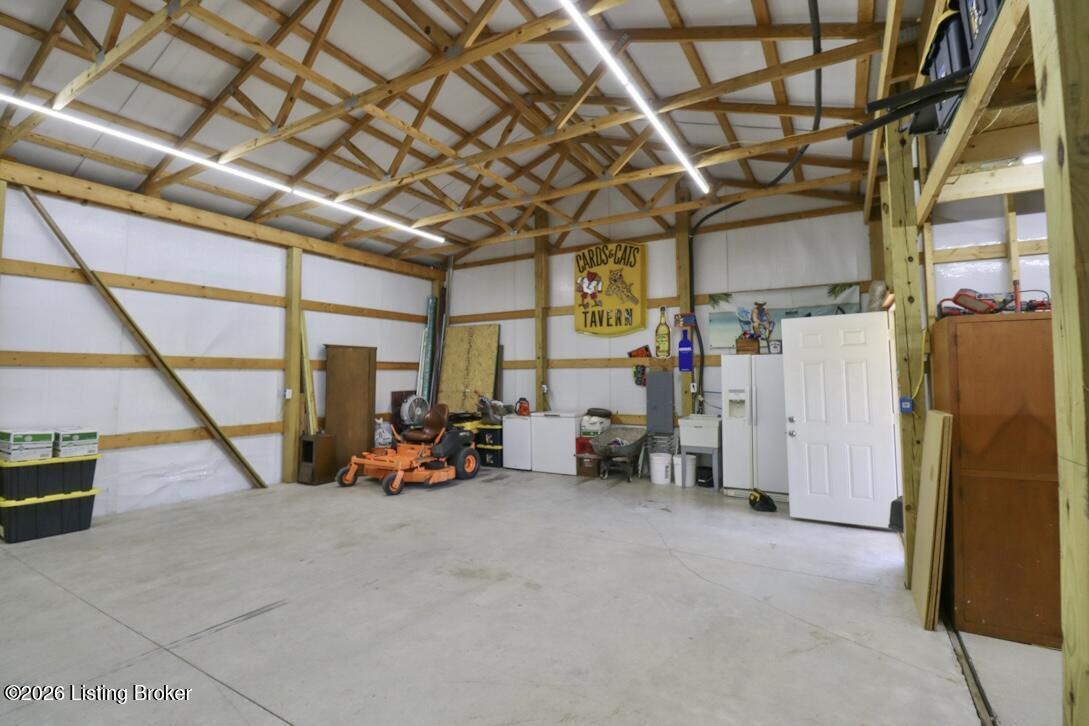 100 Spruce Dr Property Photo 22