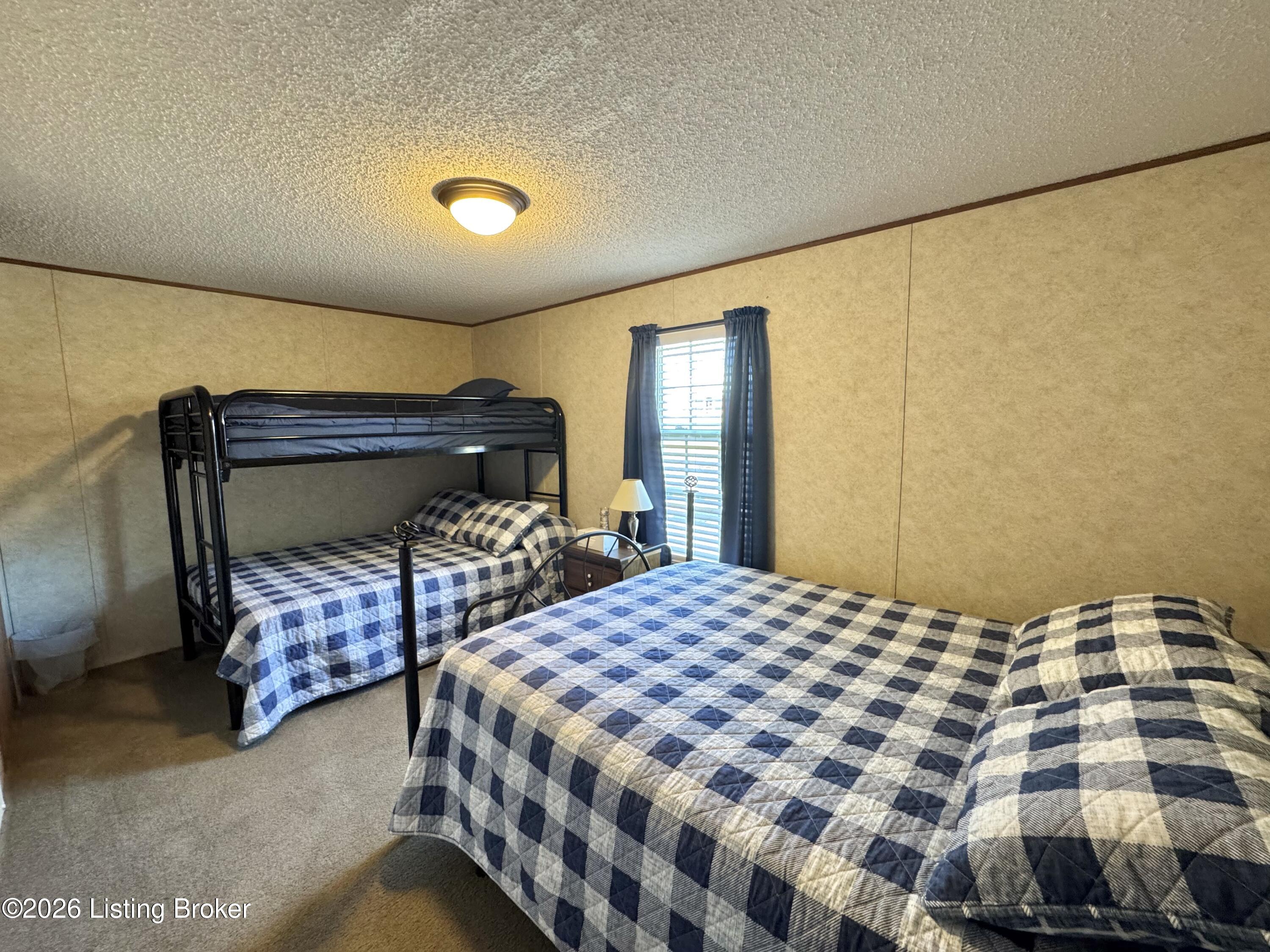 100 Spruce Dr Property Photo 49