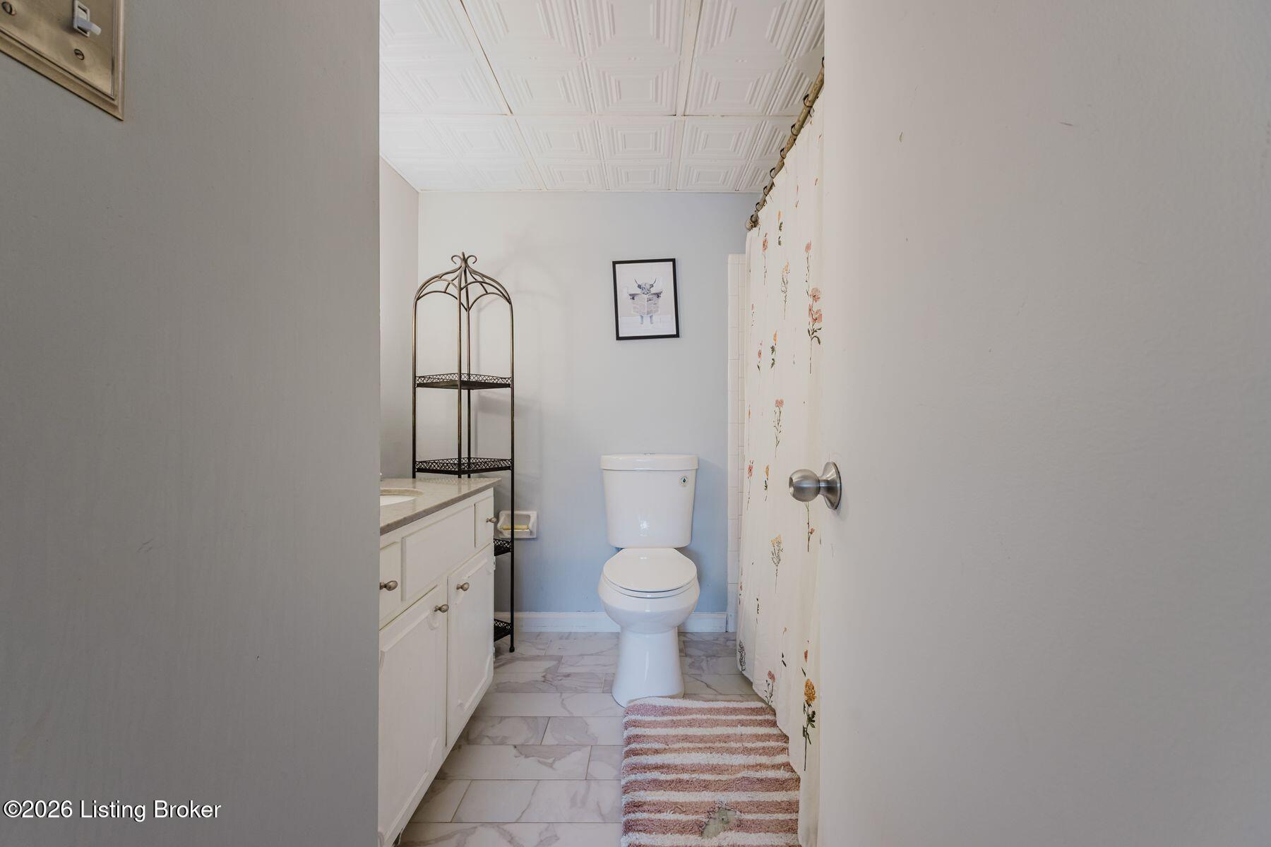 4701 Salisbury Square 104 Property Photo 17
