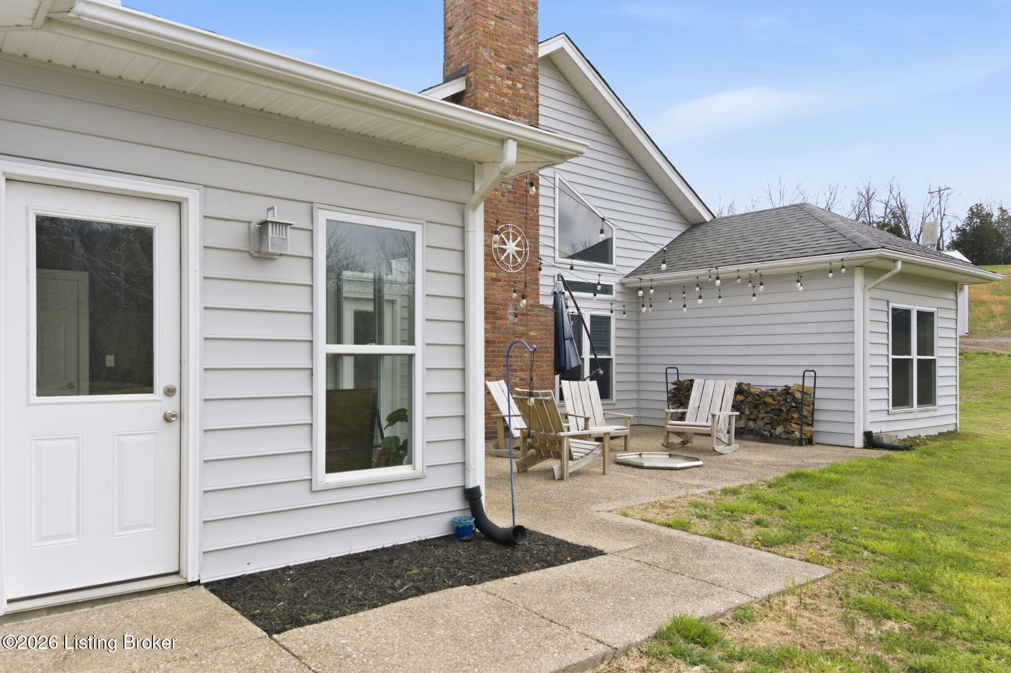 9210 Mount Eden Rd Property Photo 17