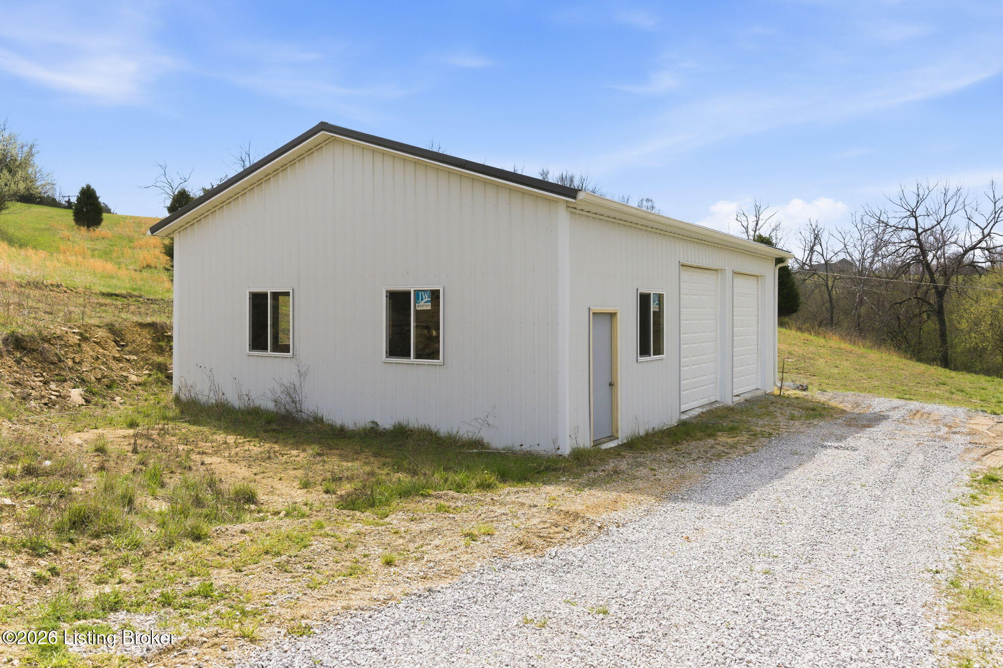 9210 Mount Eden Rd Property Photo 24