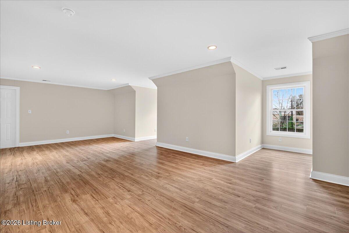 10206 Easum Rd Property Photo 25