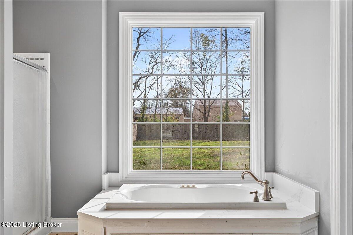 10206 Easum Rd Property Photo 57