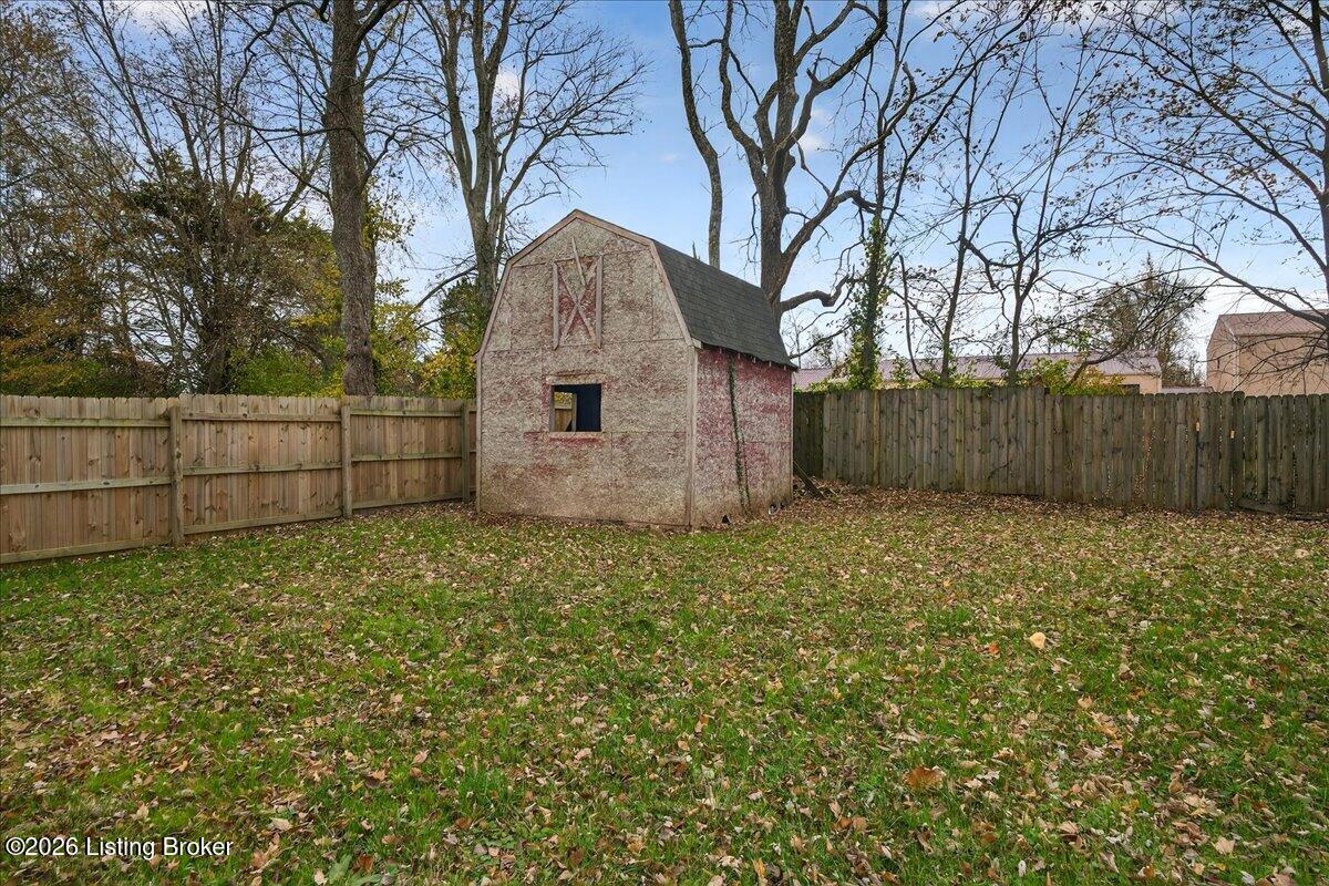 10206 Easum Rd Property Photo 70