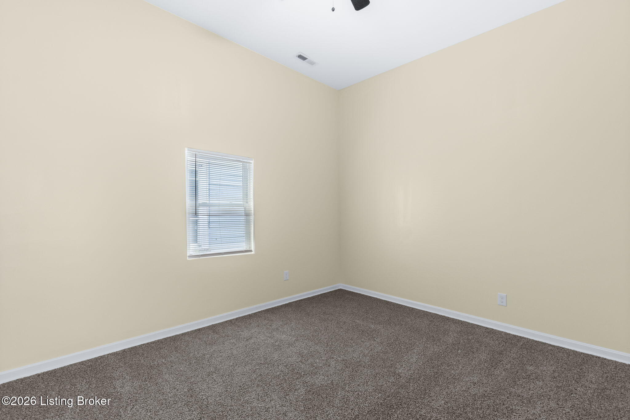 2403 Bank St Property Photo 21