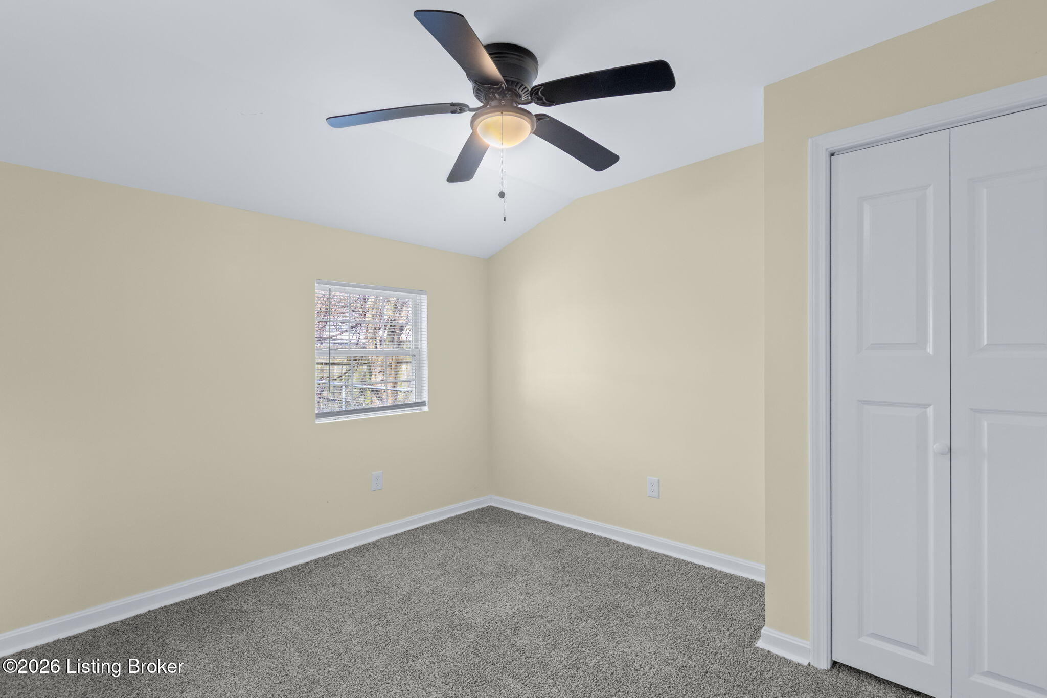 2403 Bank St Property Photo 23
