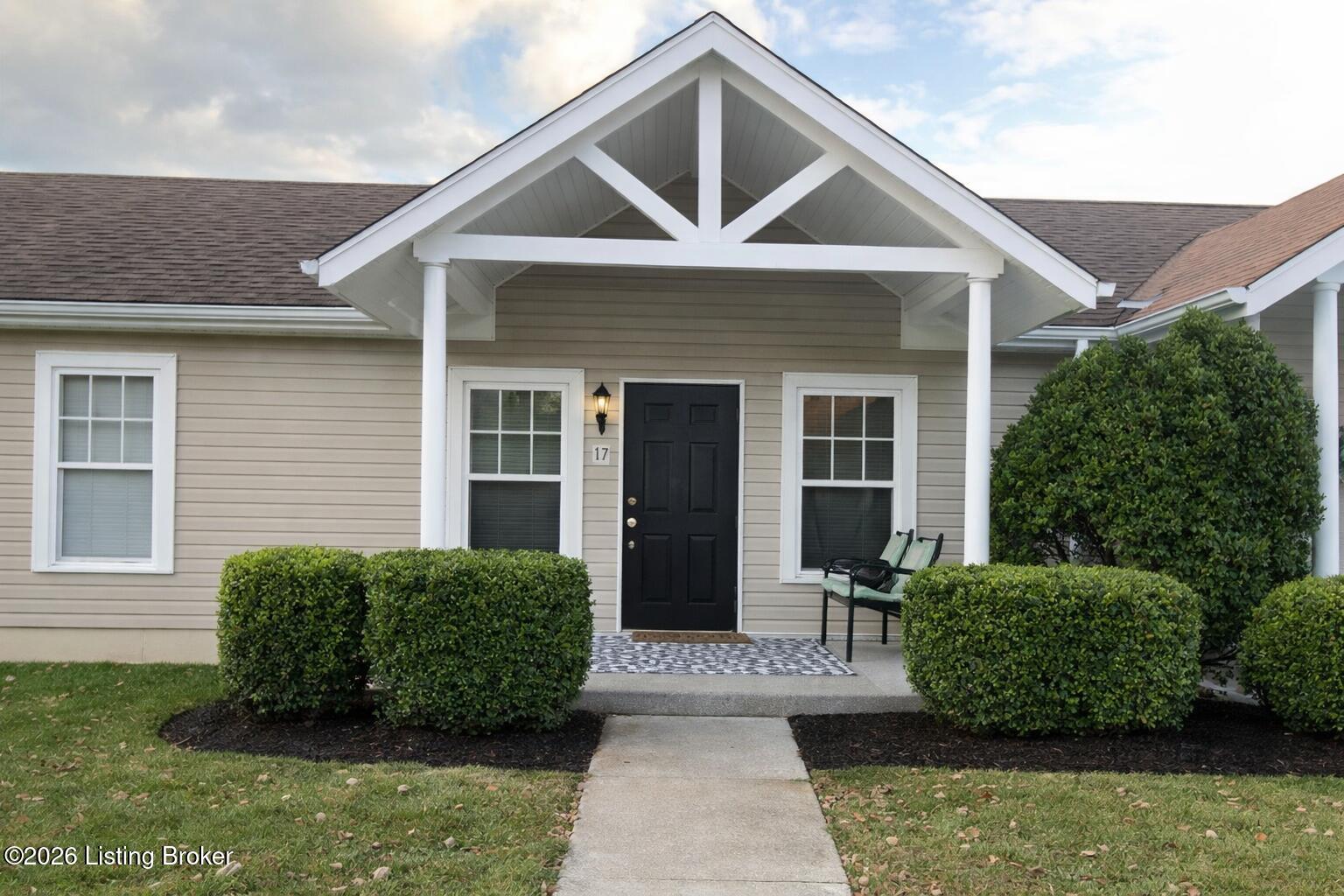 1607 Young Ct Property Photo 1