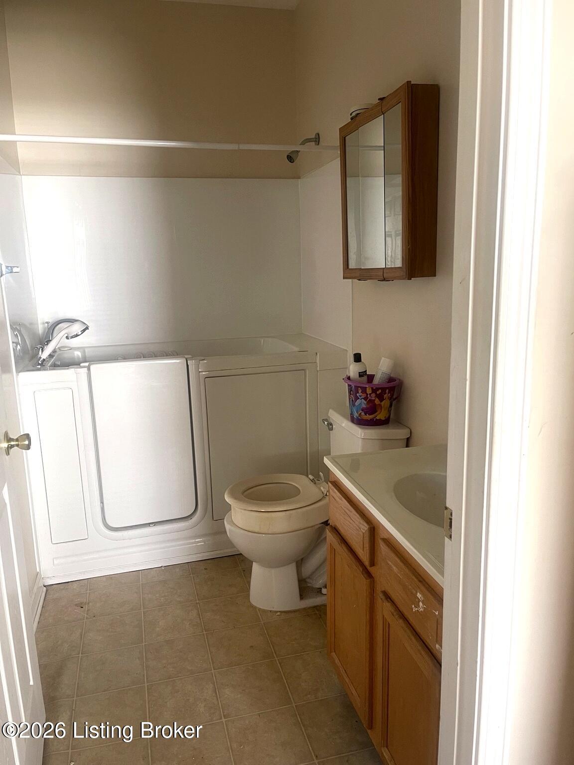 1607 Young Ct Property Photo 14