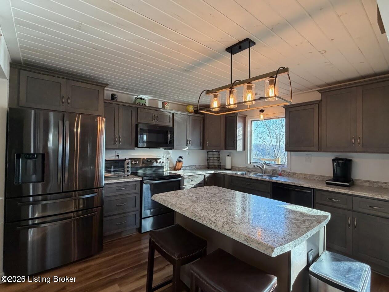 404 Lorel Dunbar Rd Property Photo 8