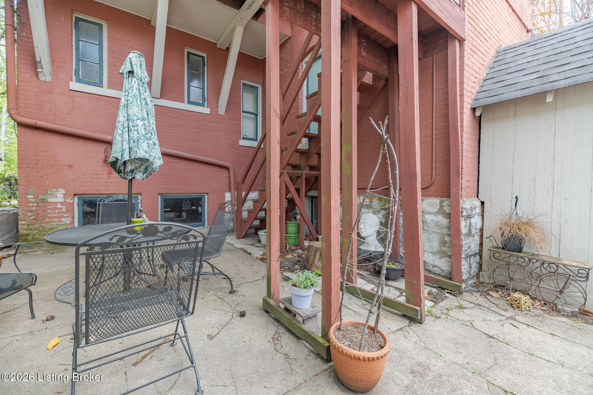 1424 St James Ct Property Photo 36