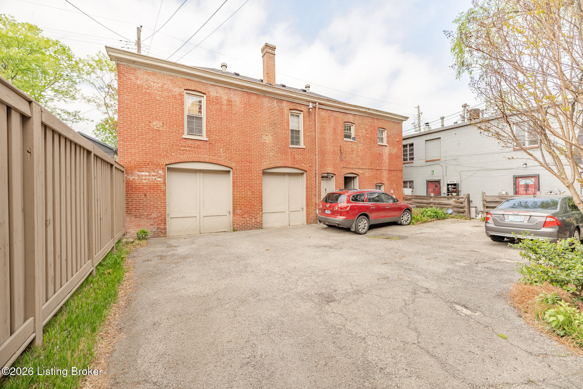 1424 St James Ct Property Photo 47