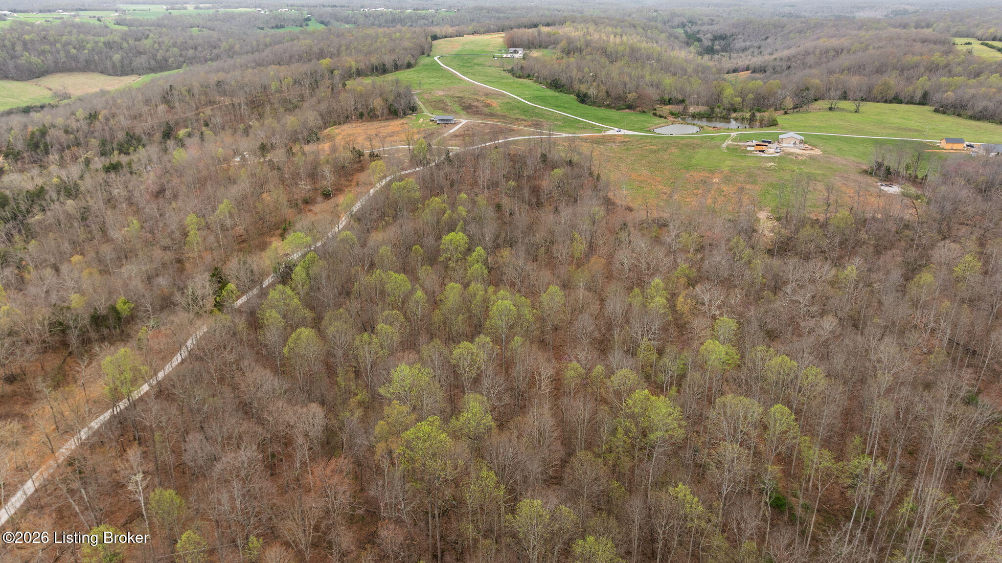 2023 Fisher Ridge Rd Property Photo 3