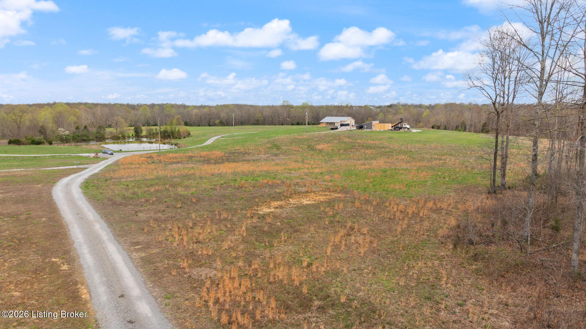 2023 Fisher Ridge Rd Property Photo 7