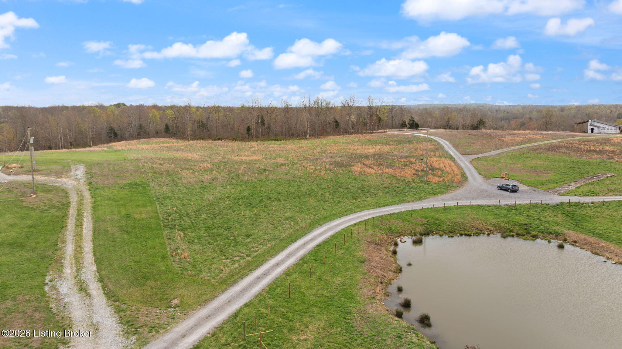 2023 Fisher Ridge Rd Property Photo 10