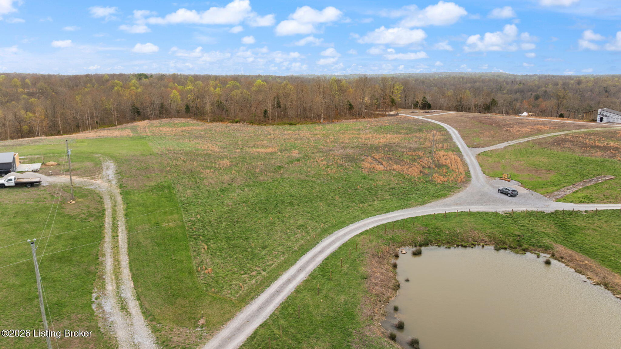 2023 Fisher Ridge Rd Property Photo 11