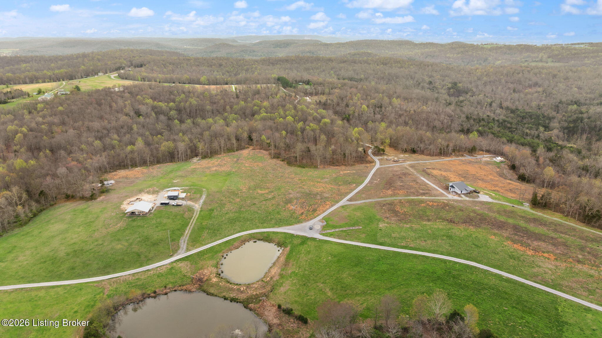 2023 Fisher Ridge Rd Property Photo 17