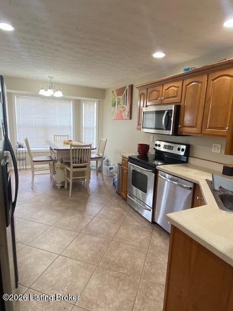 9307 Alex Ct Property Photo 2