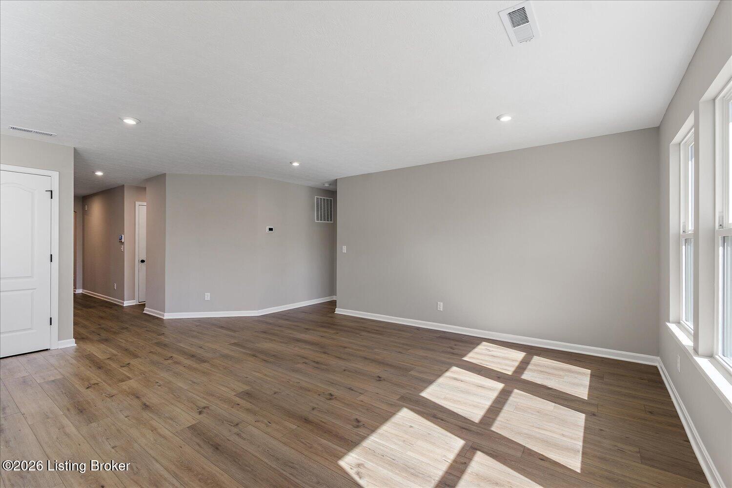 514 Mud Hen Dr Property Photo 8